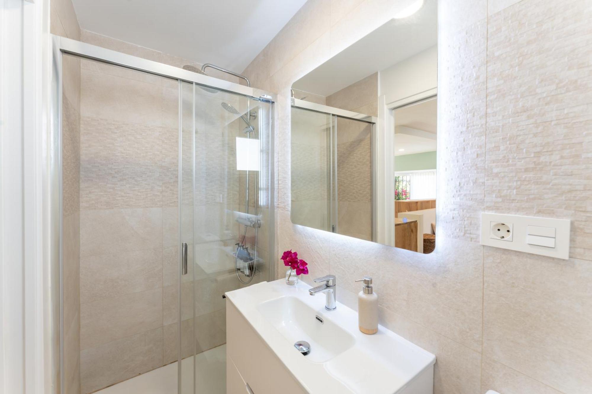Vb Inglaterra Townhome 3br Near The Sea